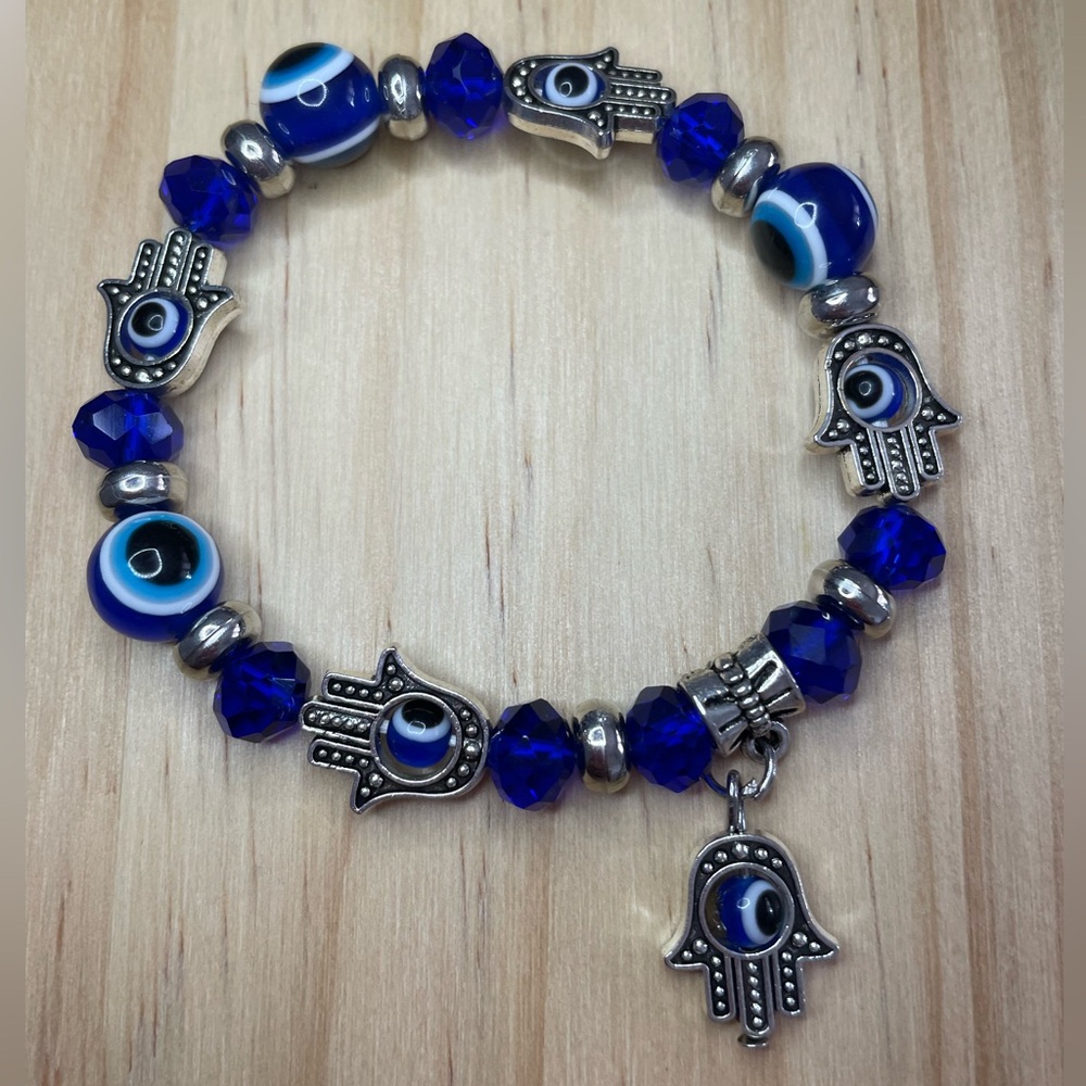 Evil Eye/Hamsa Bead Bracelet - NWOT